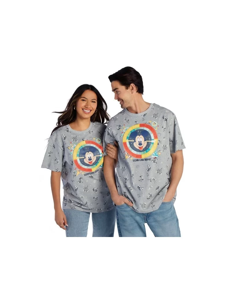 Mickey Mouse ''Play in the Park'' T-Shirt for Adults – Disneyland $9.79 UNISEX