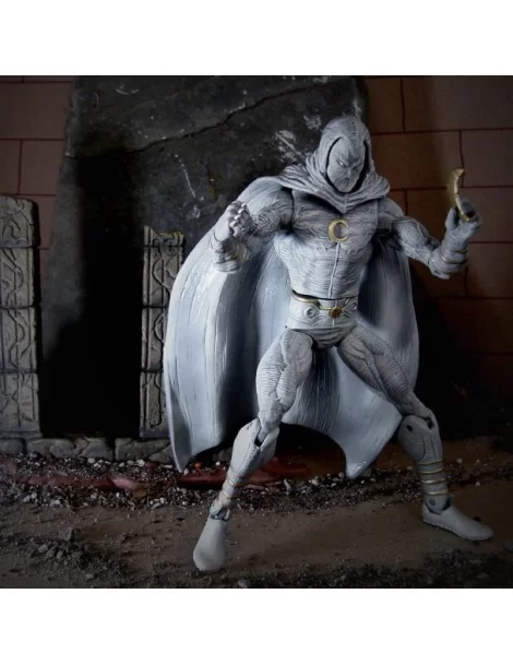 Moon Knight Action Figure – Marvel Select by Diamond – 7'' $7.68 TOYS