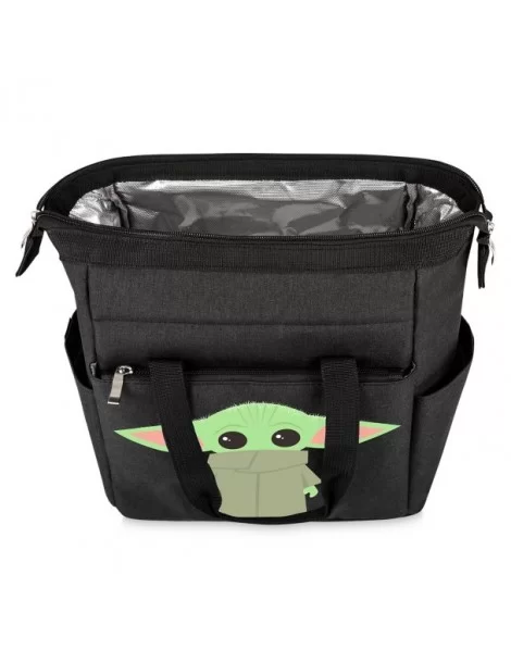 The Child on the Go Lunch Cooler – Star Wars: The Mandalorian $12.24 TABLETOP